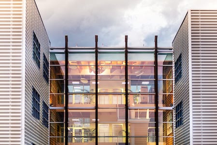 unique-modern-office-building-B2NLTRV